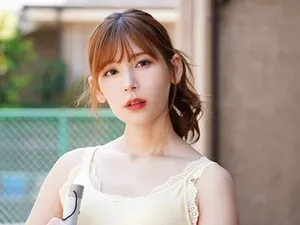 Cô nàng nhà bên cạnh bên có sở thích chụp ảnh cuốn hút và anh thanh niên số hưởng